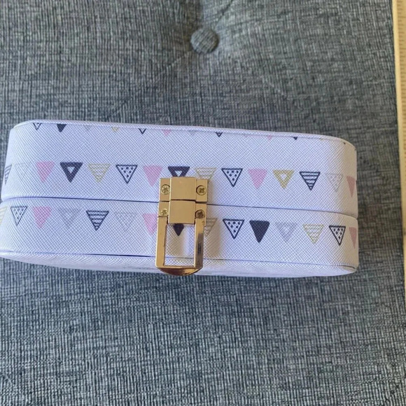 Portable Travel Jewelry Box Organizer Case for Rings Earrings Necklaces Storage - Picture 5 of 6